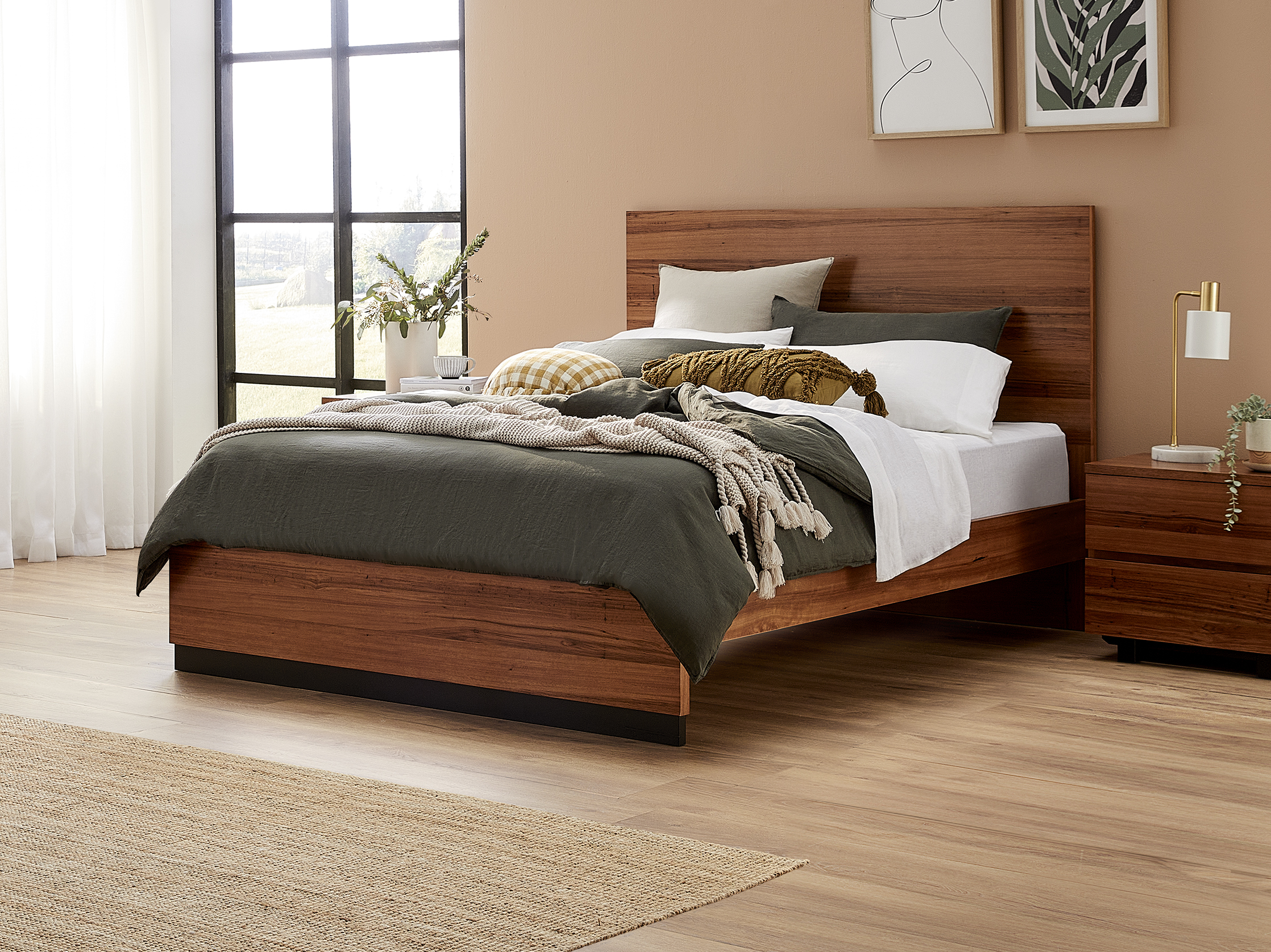Flinders Classic Queen Bed Frame - Natural