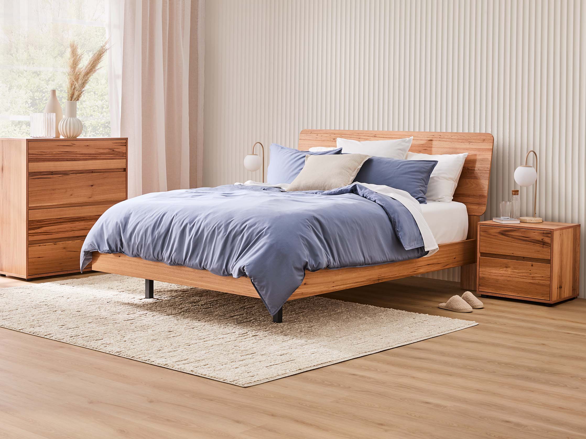My Design Vector Queen Headboard & Floating Base - Native