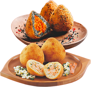 ARANCINE AL NERO DI SEPPIA O SALMONE E ZUCCHINE 